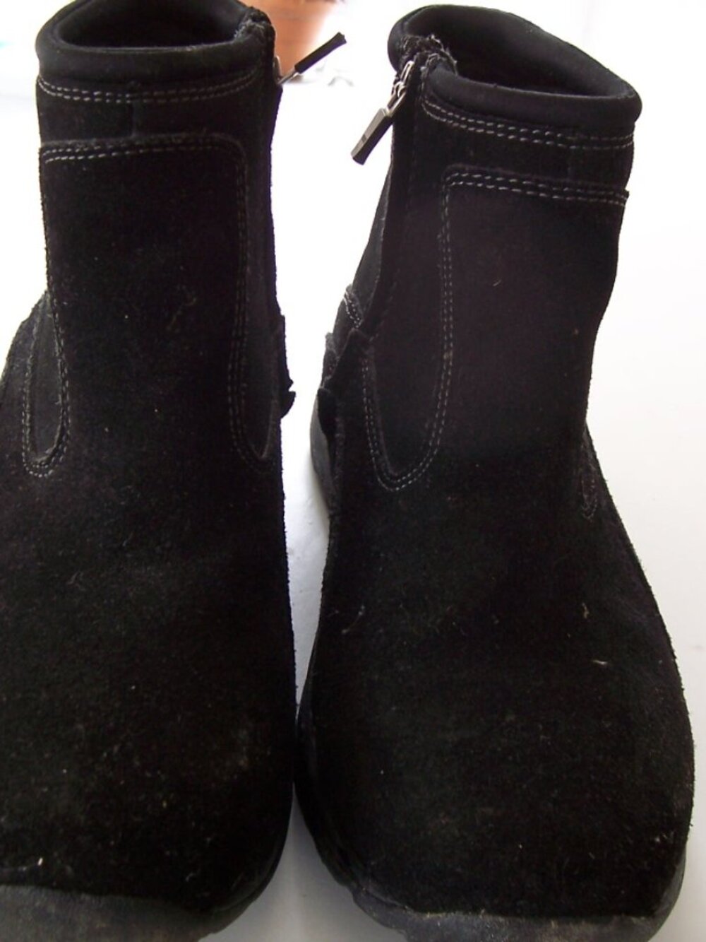 Lands End Black Suede Winter Ankle Boot Size 7B Very Good Condition